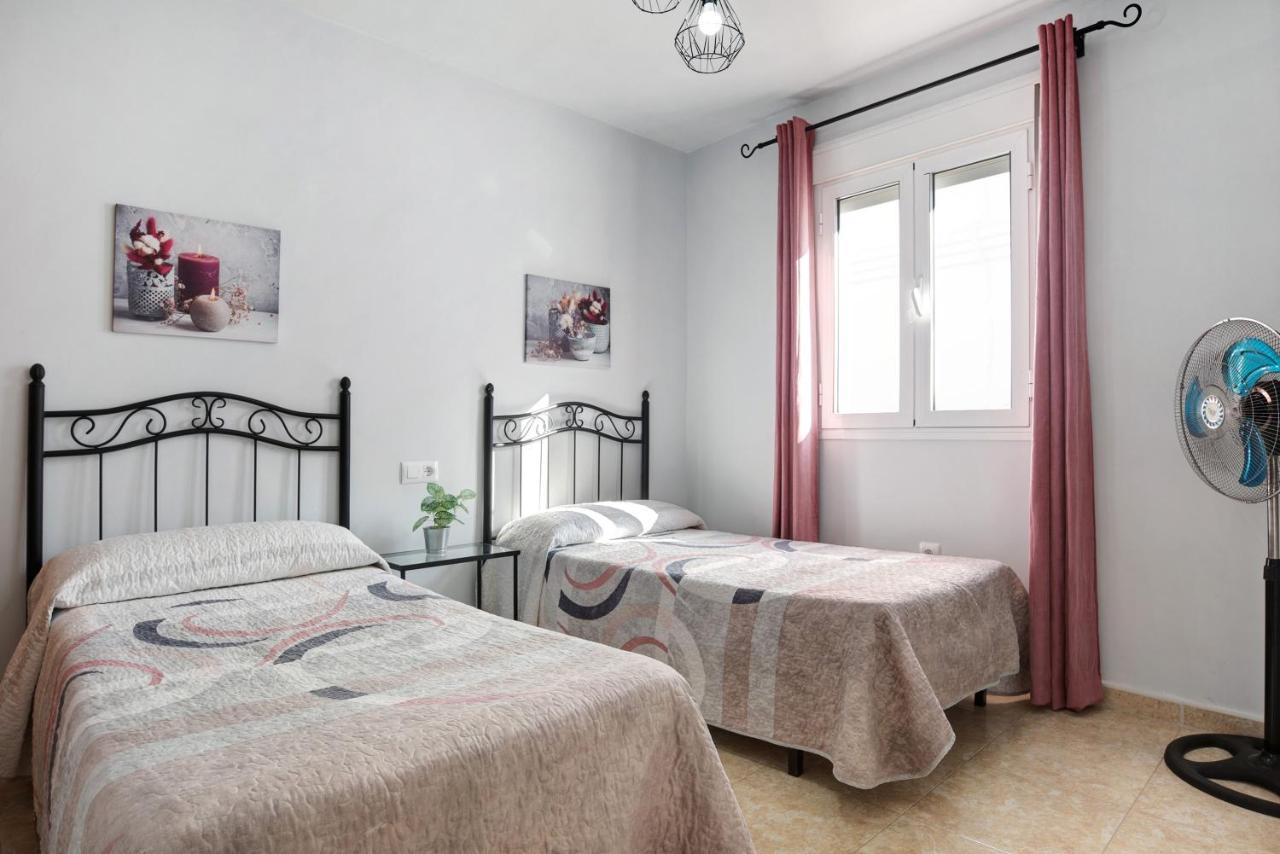 Adosado Conil Centro - Familias Lägenhet Conil De La Frontera Exteriör bild